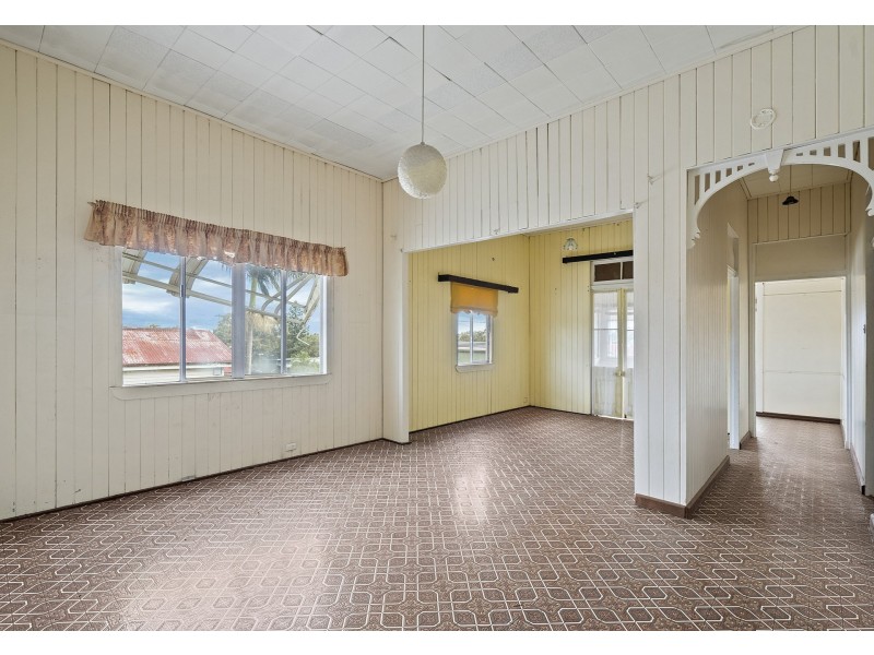 39 Stephens Street, Morningside QLD 4170