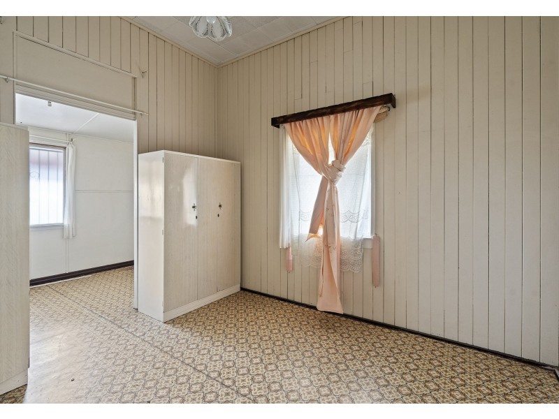 39 Stephens Street, Morningside QLD 4170