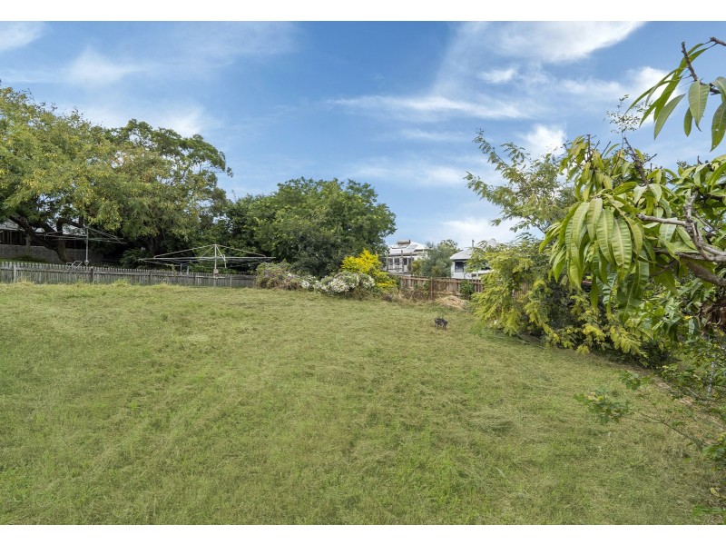 39 Stephens Street, Morningside QLD 4170