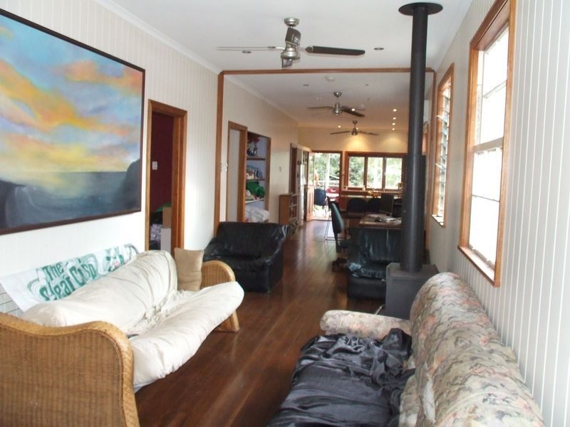 45 Albemarle Street, Yeerongpilly QLD 4105