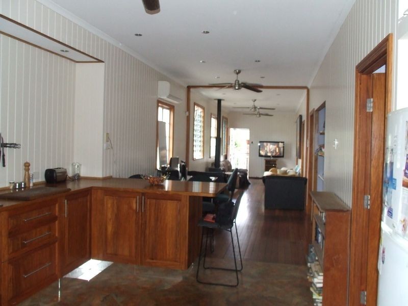 45 Albemarle Street, Yeerongpilly QLD 4105