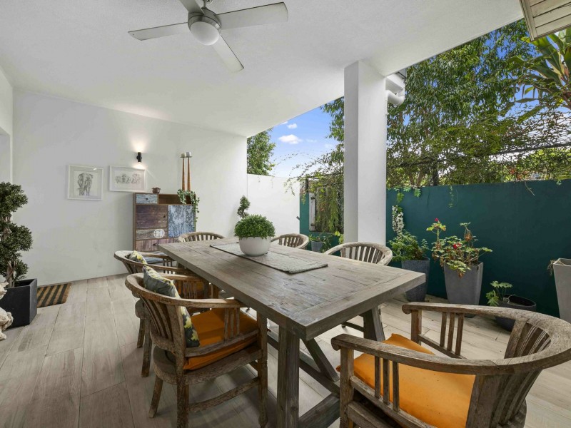 1003/172 Venner Road, Yeronga QLD 4104