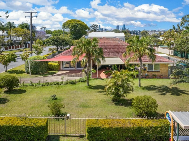 85 Kadumba Street, Yeronga QLD 4104