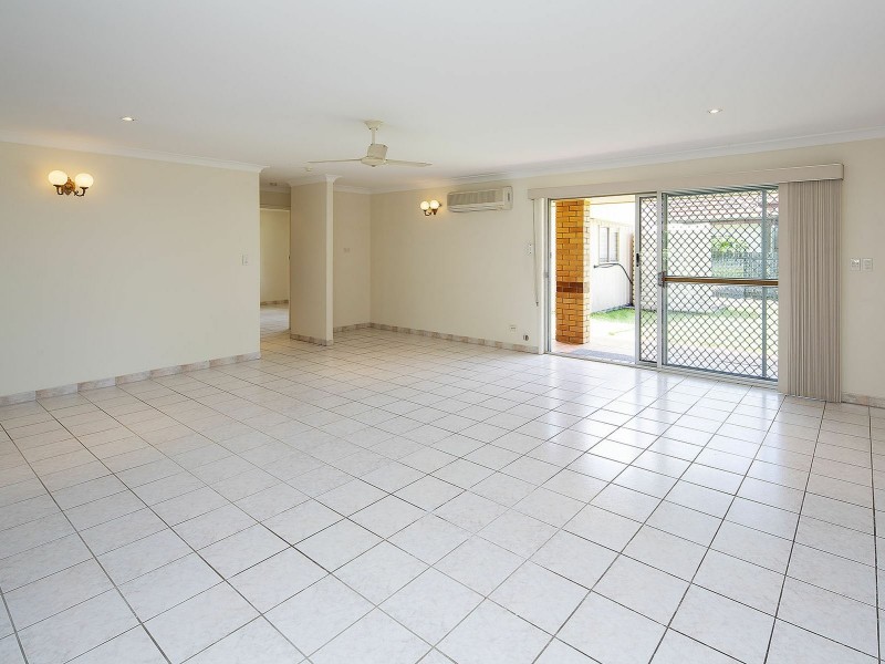 85 Kadumba Street, Yeronga QLD 4104