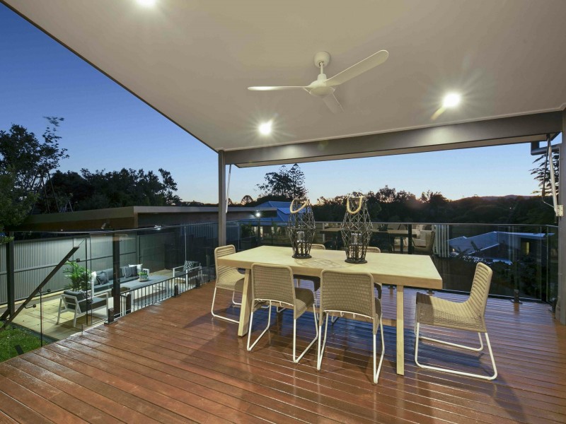 53 Newcastle Street, Fairfield QLD 4103