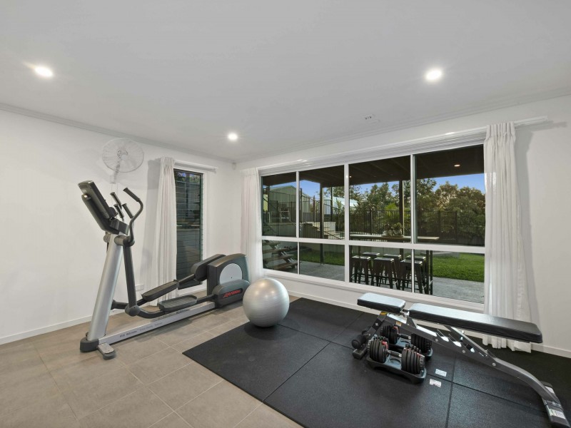 53 Newcastle Street, Fairfield QLD 4103