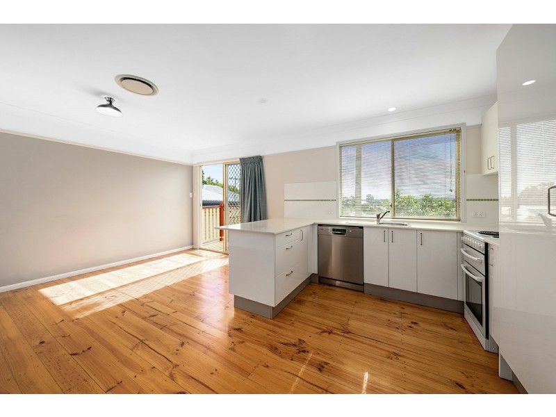 51 Bledisloe Street, Fairfield QLD 4103