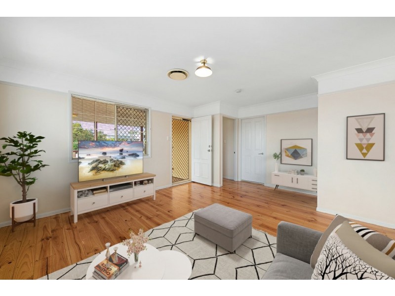 51 Bledisloe Street, Fairfield QLD 4103