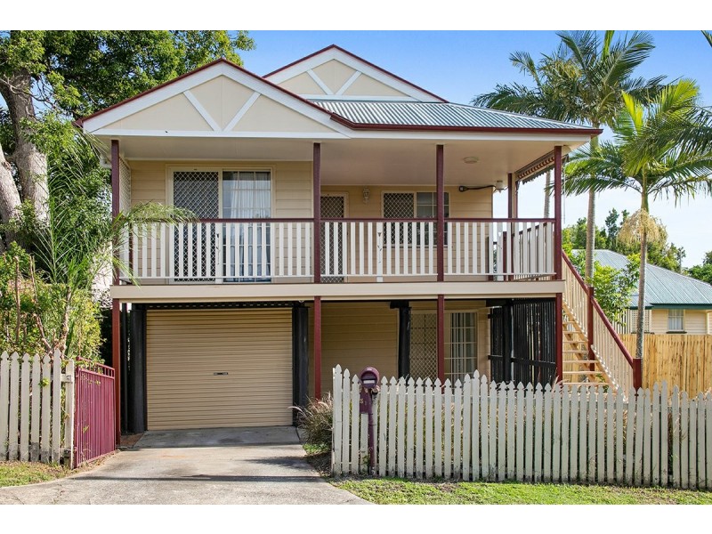 51 Bledisloe Street, Fairfield QLD 4103