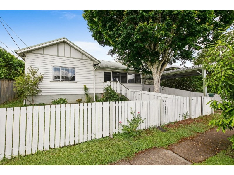 10 Orcades Road, Yeronga QLD 4104