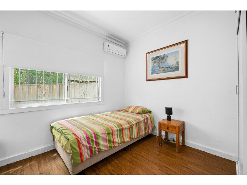 10 Orcades Road, Yeronga QLD 4104