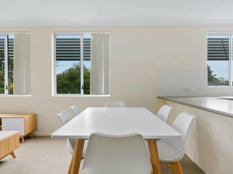 2/1 Waldheim Street, Annerley QLD 4103