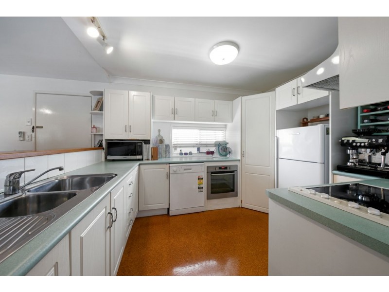 21 Violet Street, Yeronga QLD 4104