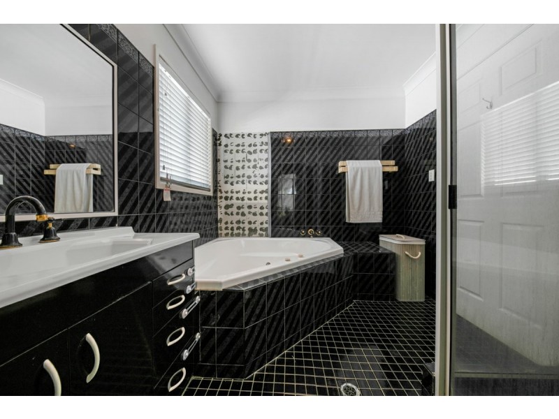 21 Violet Street, Yeronga QLD 4104