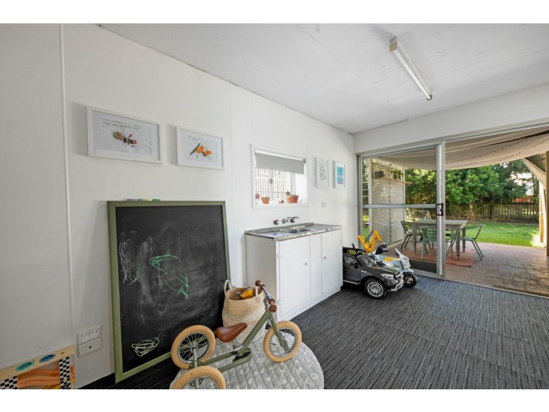 21 Violet Street, Yeronga QLD 4104