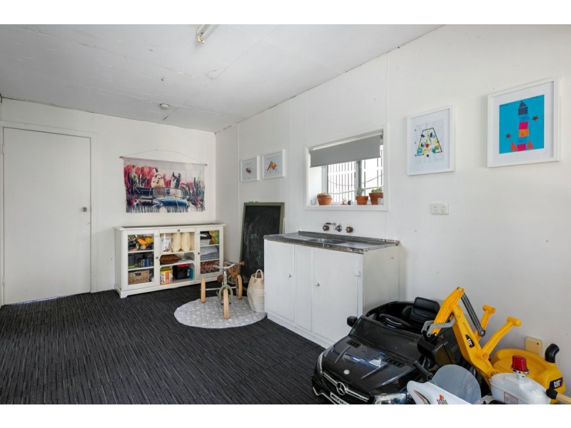 21 Violet Street, Yeronga QLD 4104