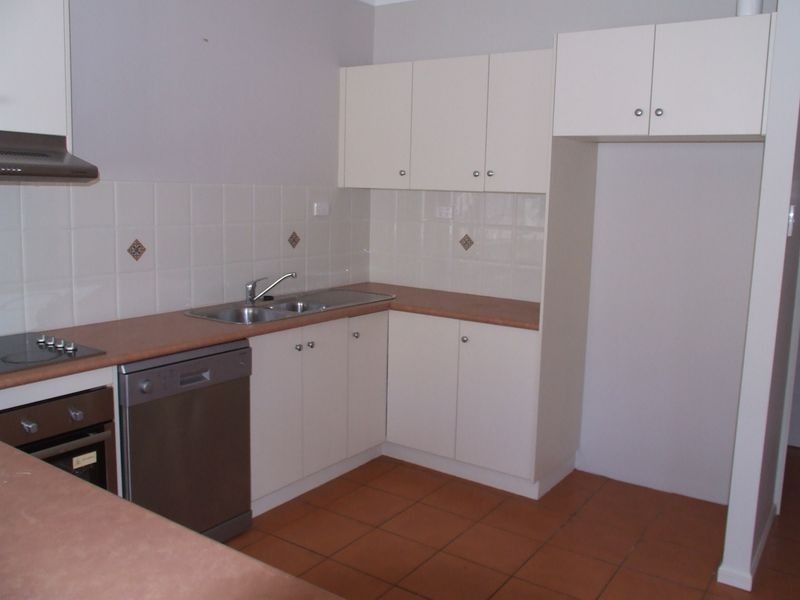 56 Clifton Street, Moorooka QLD 4105