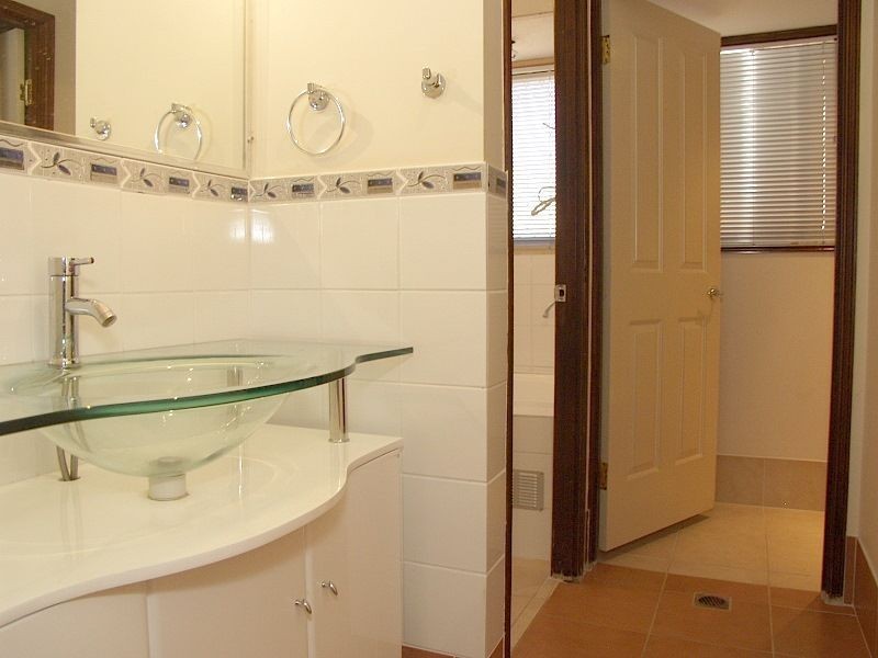 38 Dracon Street, Regents Park QLD 4118