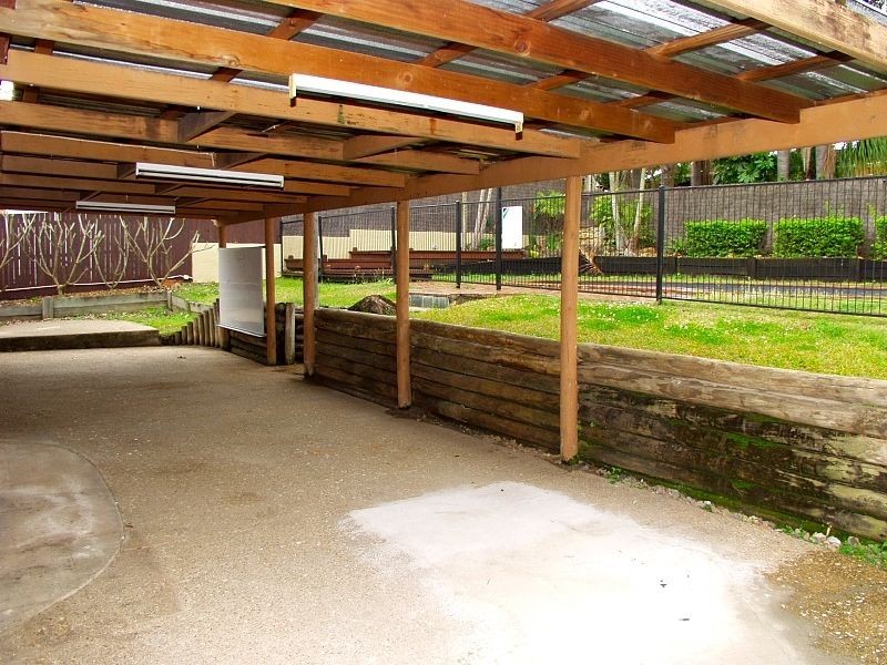 38 Dracon Street, Regents Park QLD 4118