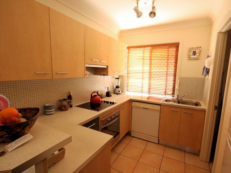1/29 Grosvenor Street, Yeerongpilly QLD 4105