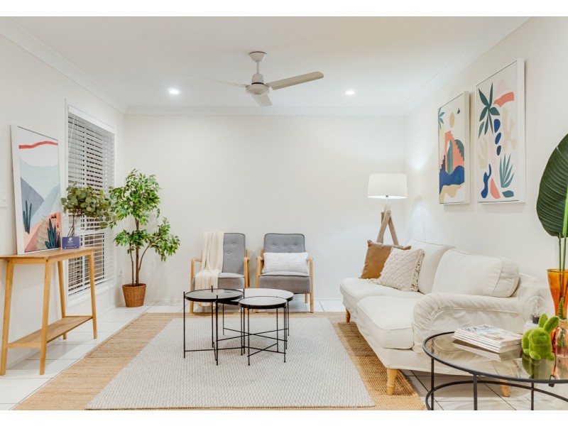 20 Noosa Court, Hillcrest QLD 4118