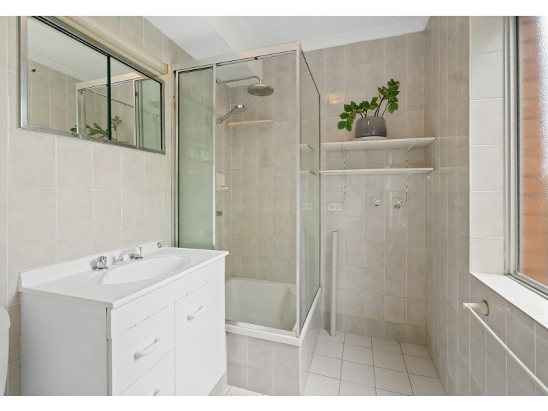 1/28 Villa Street, Annerley QLD 4103