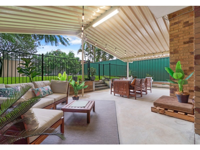 43 Rochdale Avenue, Tarragindi QLD 4121