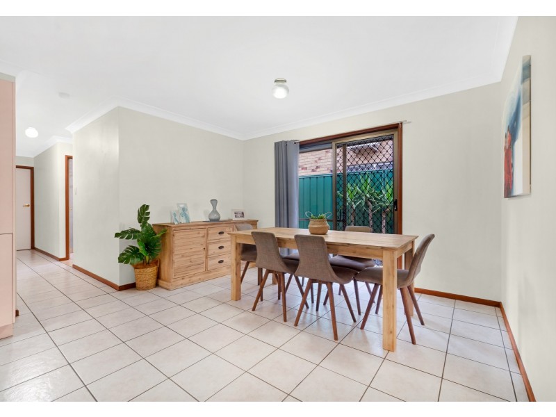 43 Rochdale Avenue, Tarragindi QLD 4121