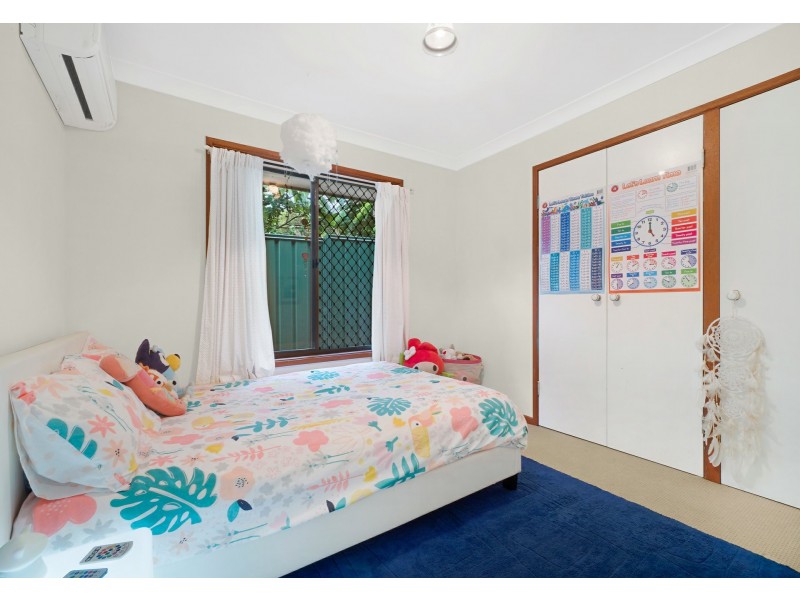 43 Rochdale Avenue, Tarragindi QLD 4121