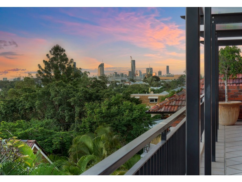 10 Fairfield Street, Annerley QLD 4103