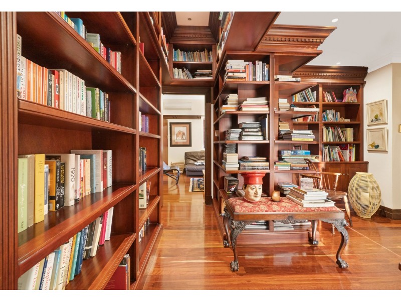 10 Fairfield Street, Annerley QLD 4103