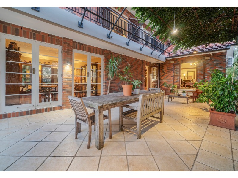 10 Fairfield Street, Annerley QLD 4103