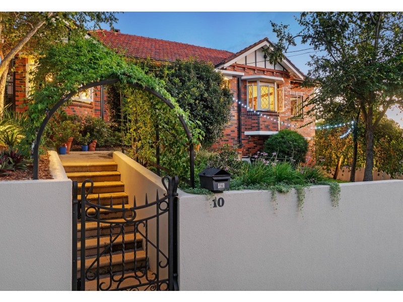 10 Fairfield Street, Annerley QLD 4103