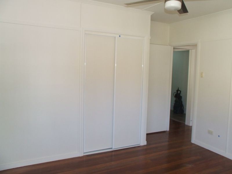 33 Arunta Street, Tarragindi QLD 4121