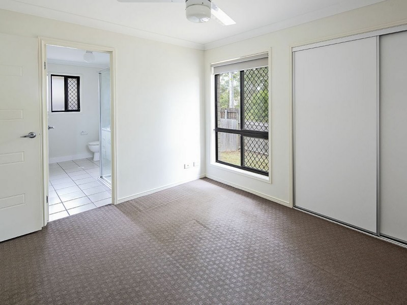 42 Sunshine Avenue, Tarragindi QLD 4121