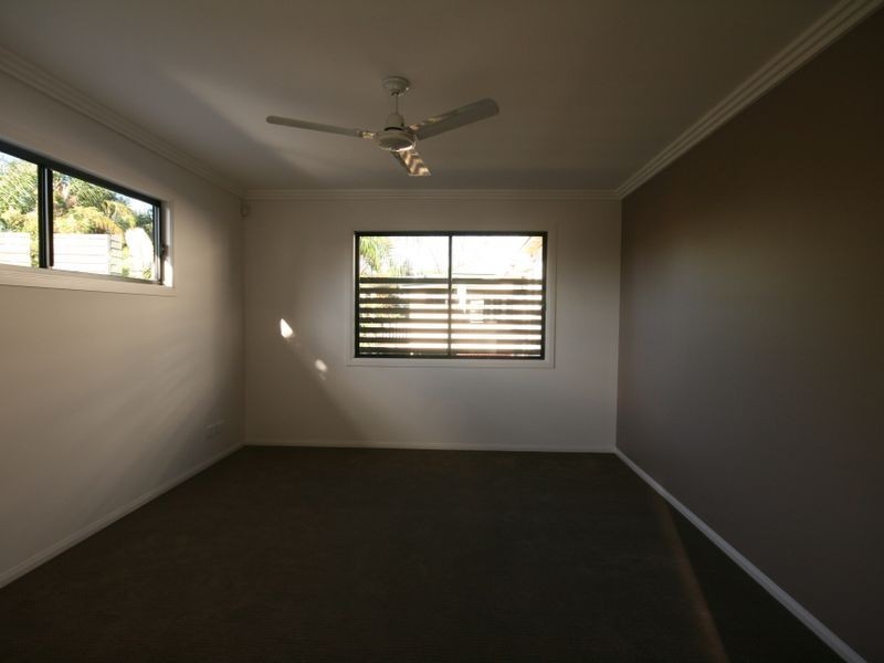 54 Chaucer Street, Moorooka QLD 4105