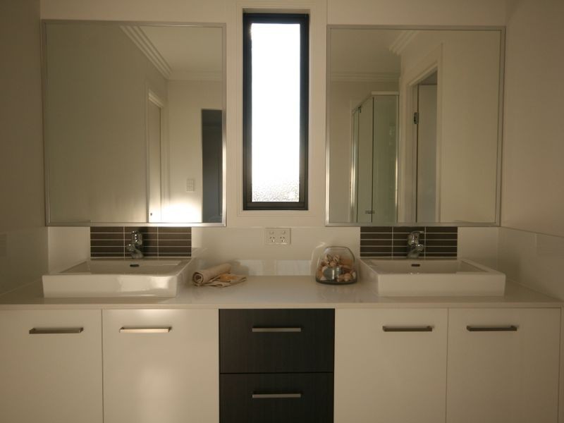 54 Chaucer Street, Moorooka QLD 4105