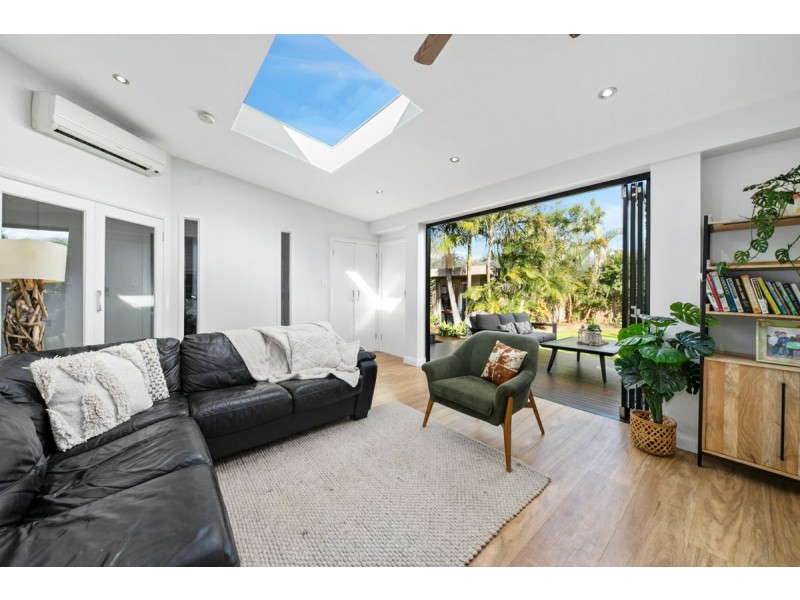 59 Fegen Drive, Moorooka QLD 4105