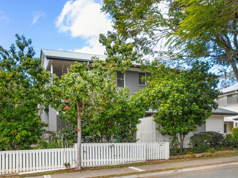 1/31 Grosvenor Street, Yeerongpilly QLD 4105