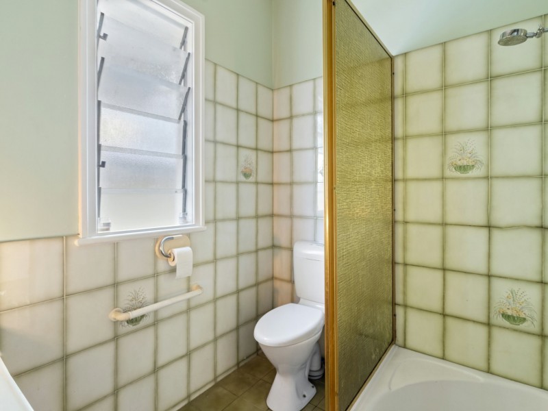 34 Crump Street, Holland Park West QLD 4121