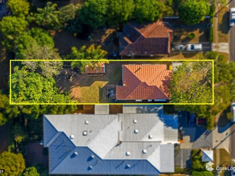 34 Crump Street, Holland Park West QLD 4121