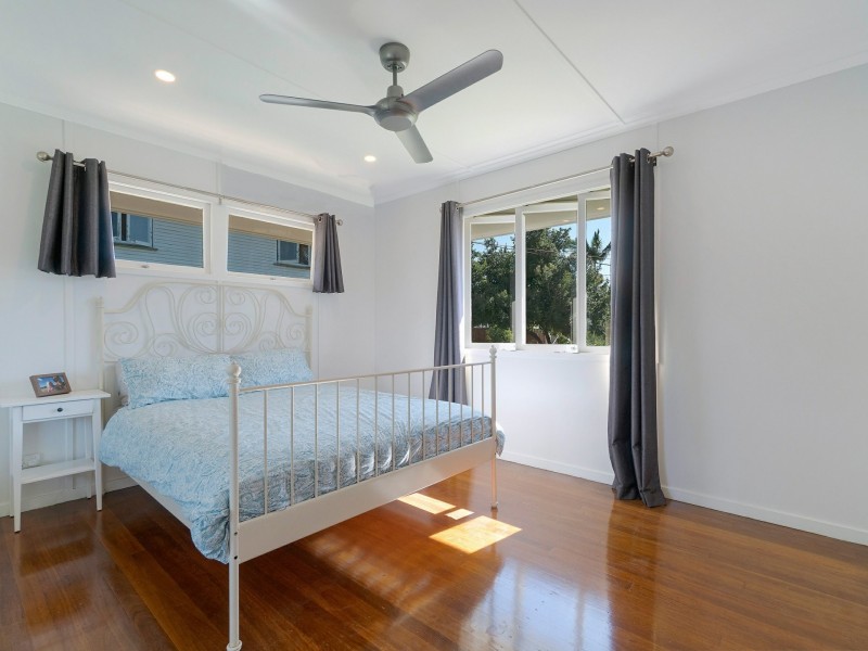 26 Arura Street, Mansfield QLD 4122