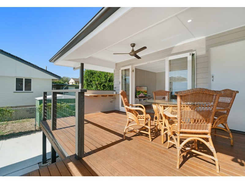 26 Arura Street, Mansfield QLD 4122