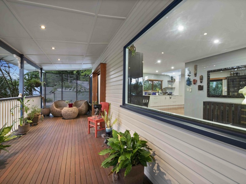 21 Luya Street, Fairfield QLD 4103