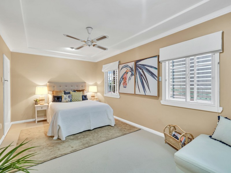44 Rhyndarra Street, Yeronga QLD 4104