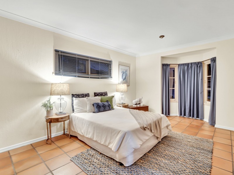 44 Rhyndarra Street, Yeronga QLD 4104