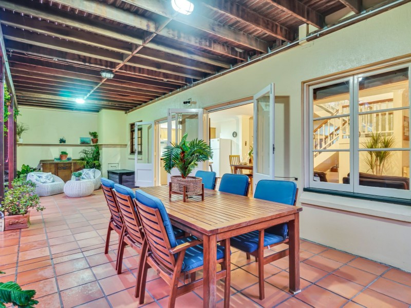 44 Rhyndarra Street, Yeronga QLD 4104