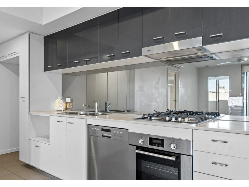 28/11-17 Lytton Road, East Brisbane QLD 4169