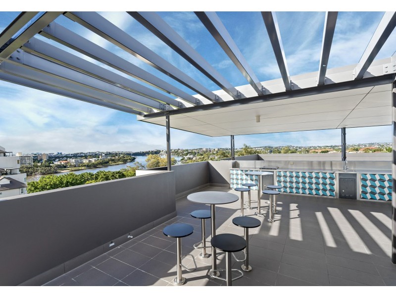 28/11-17 Lytton Road, East Brisbane QLD 4169