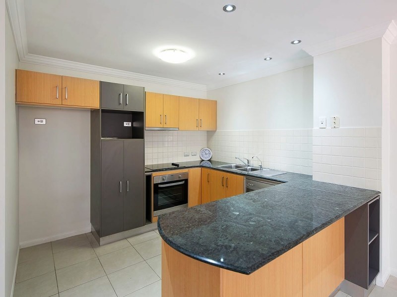 2/29 Wallace Street, Moorooka QLD 4105